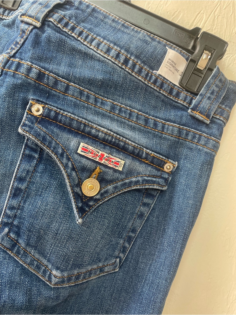 HUDSON Jeans NWT! 189$ midrise*signature bootcut*Tag 30 measured 32x34 - Picture 5 of 13